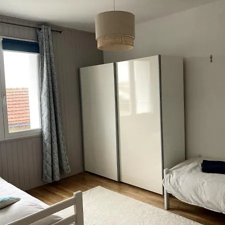 Maison & Jardin, 5 Min Du Port, 10 Min De La Tatil Evi *